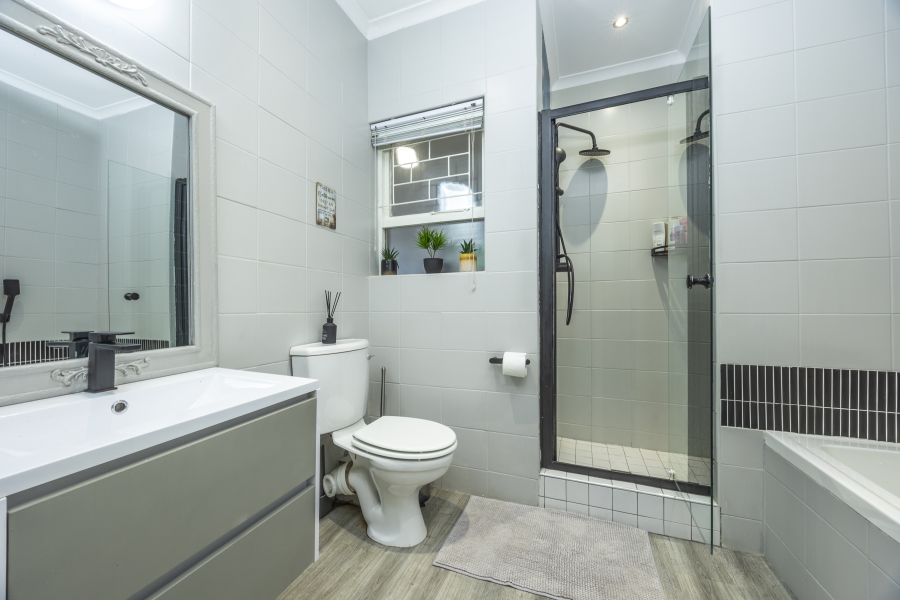 4 Bedroom Property for Sale in Welgemoed Western Cape